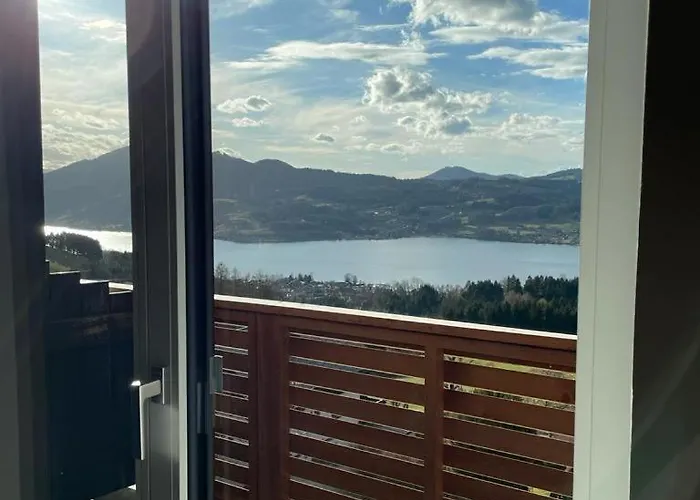 Am Attersee 스테인바크 암 아터시